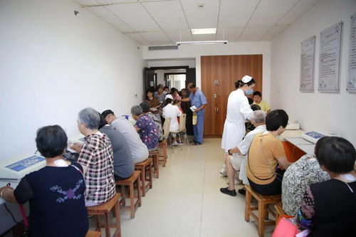 夜診中醫(yī)，守護(hù)健康——浦江社區(qū)衛(wèi)生服務(wù)中心中醫(yī)夜門診暖心啟航